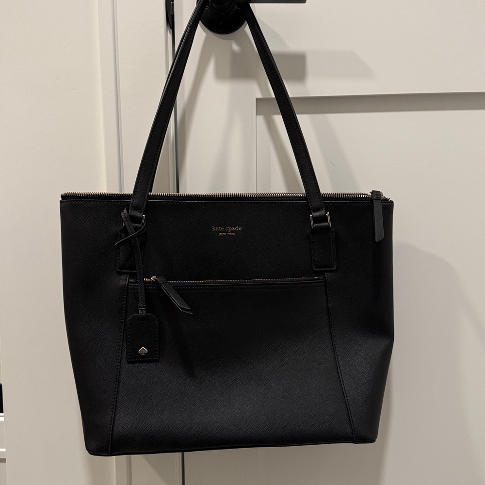 Kate spade Cameron pocket tote gently used - Picture 5 of 8